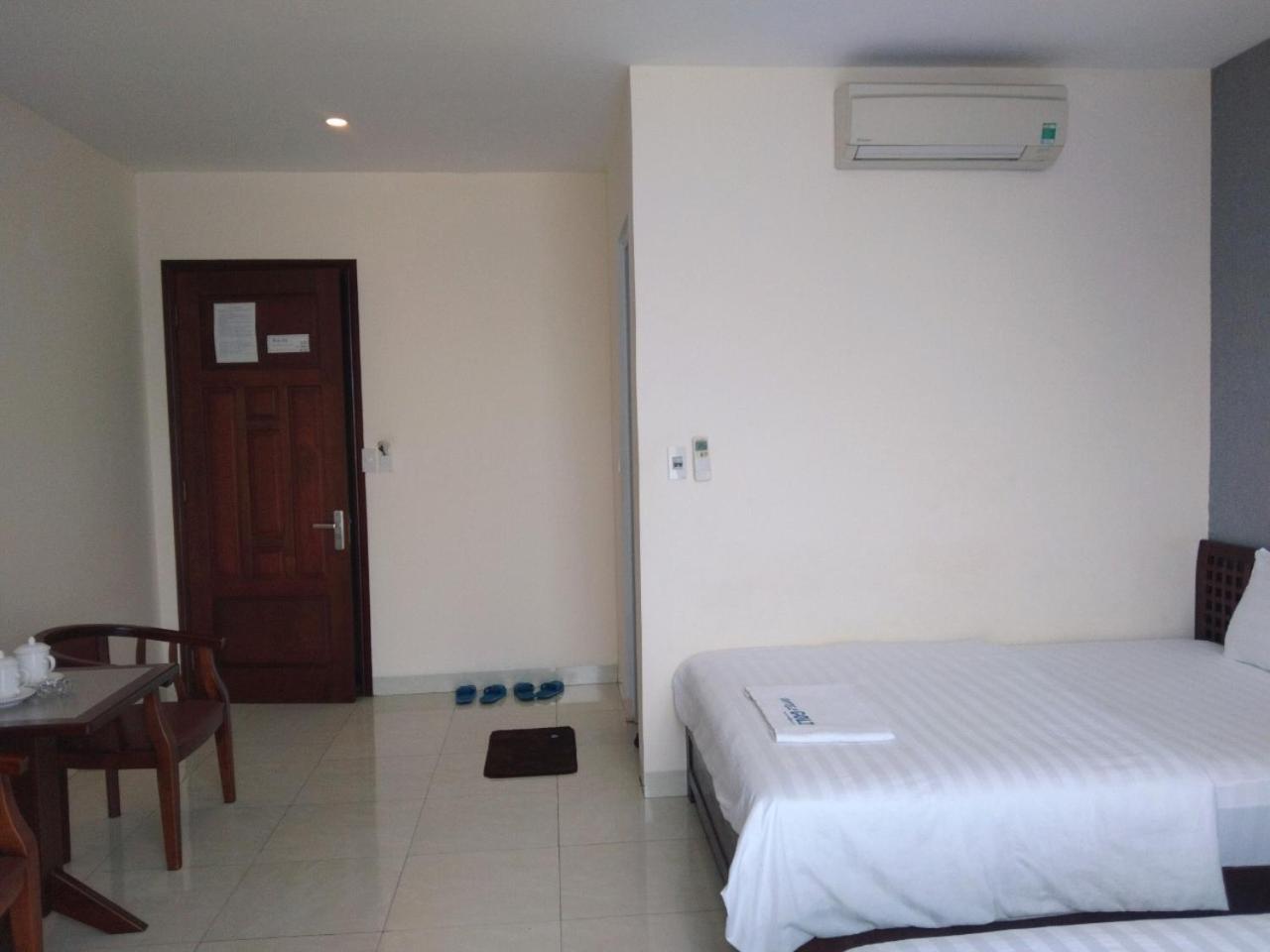 Gold Hotel Da Nang Bagian luar foto